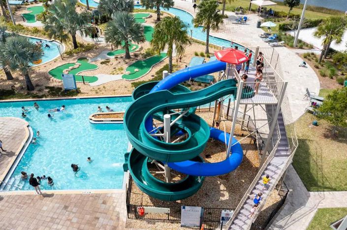 Image No.33-5 Bed Townhouse for sale