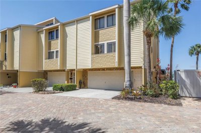 1 - Treasure Island, Maison de ville