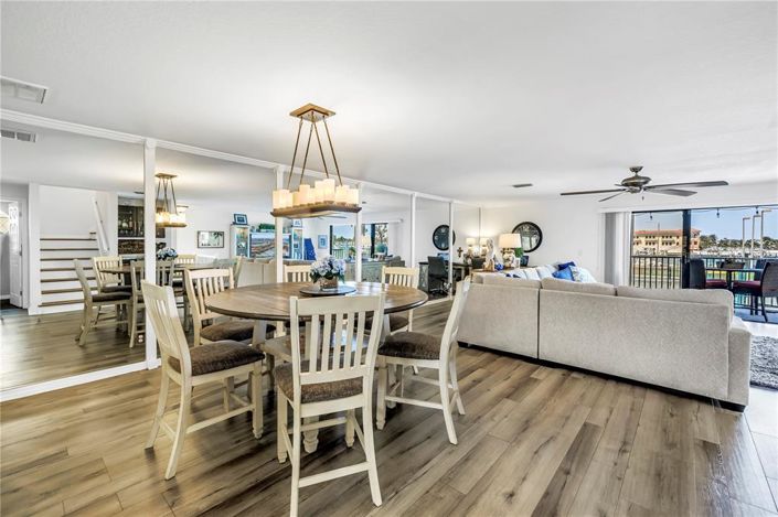 Image No.17-3 Bed Townhouse for sale