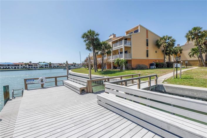 Image No.73-3 Bed Townhouse for sale