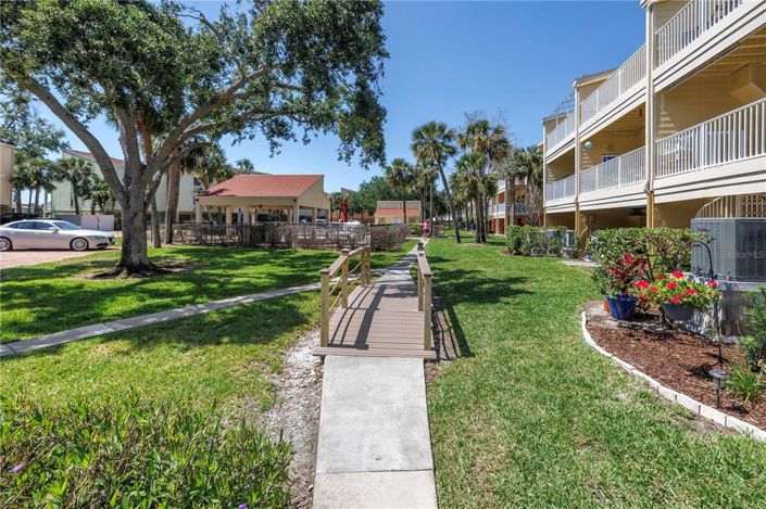 Image No.75-3 Bed Townhouse for sale