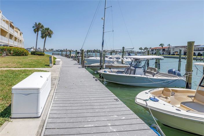 Image No.79-3 Bed Townhouse for sale