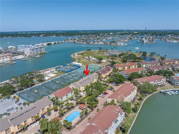 Image No.89-3 Bed Townhouse for sale