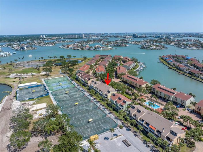 Image No.91-3 Bed Townhouse for sale