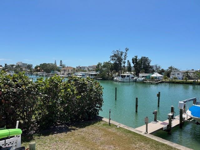 Image No.3-Maison de ville de 2 chambres à vendre à Treasure Island