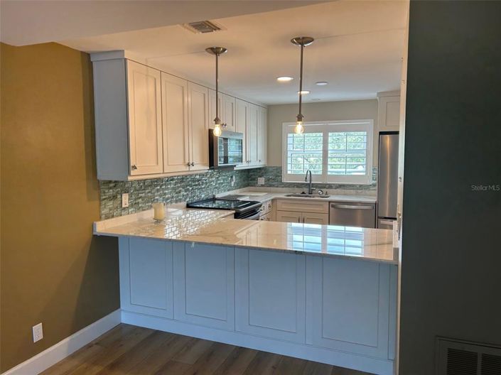 Image No.40-Maison de ville de 2 chambres à vendre à Treasure Island