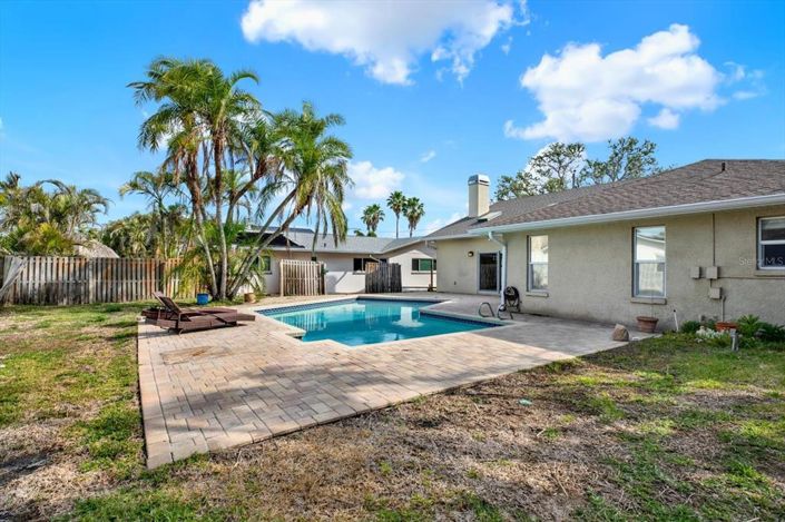 Image No.16-Propriété de 4 chambres à vendre à Treasure Island