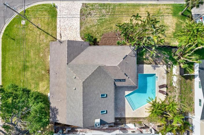 Image No.21-Propriété de 4 chambres à vendre à Treasure Island