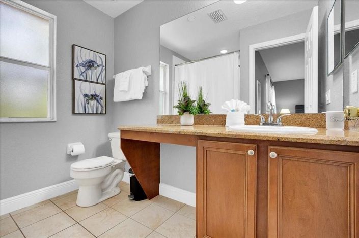 Image No.18-4 Bed Townhouse for sale