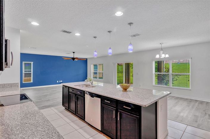 Image No.13-5 Bed Property for sale