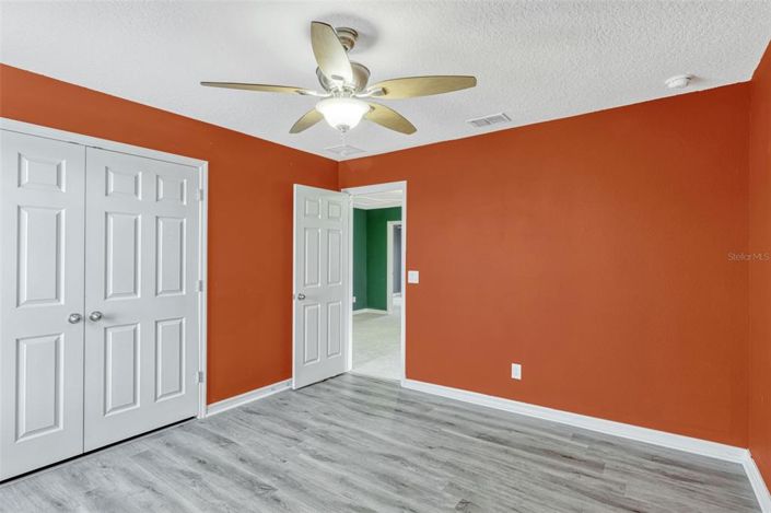 Image No.18-5 Bed Property for sale