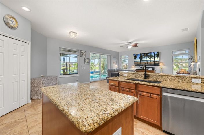 Image No.16-Propriété de 4 chambres à vendre à Kissimmee