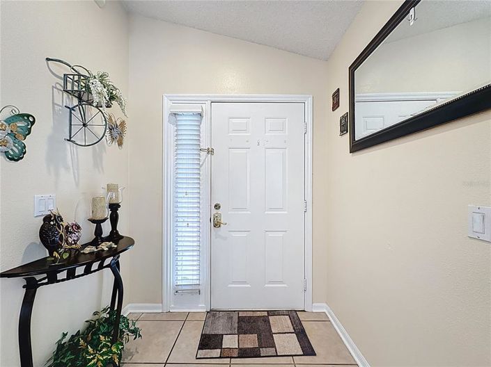 Image No.4-4 Bed Property for sale