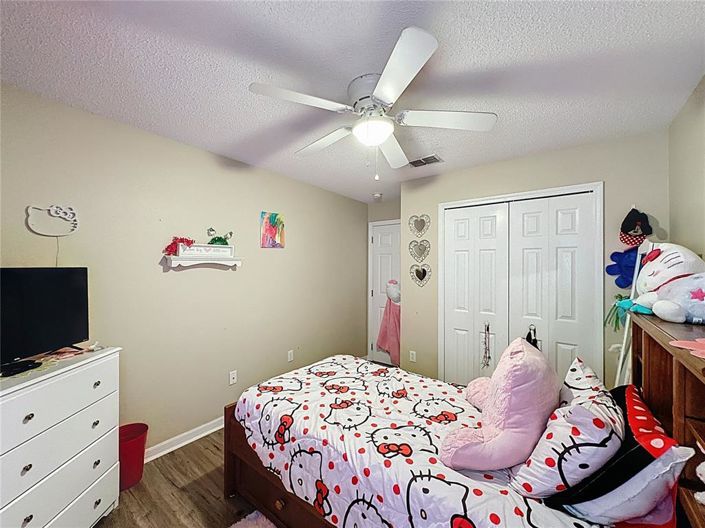 Image No.43-4 Bed Property for sale