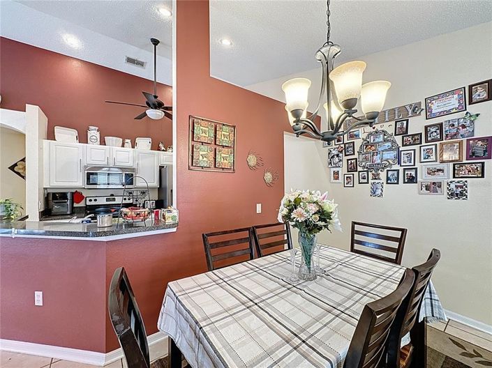 Image No.8-4 Bed Property for sale