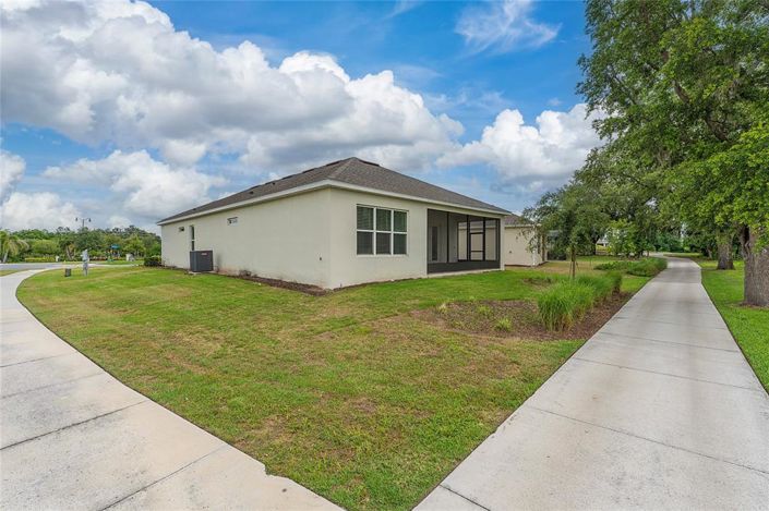 Image No.25-3 Bed Property for sale