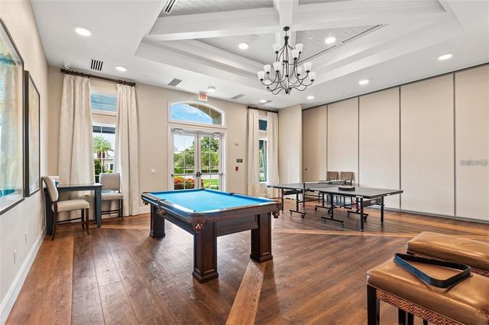 Image No.37-3 Bed Property for sale