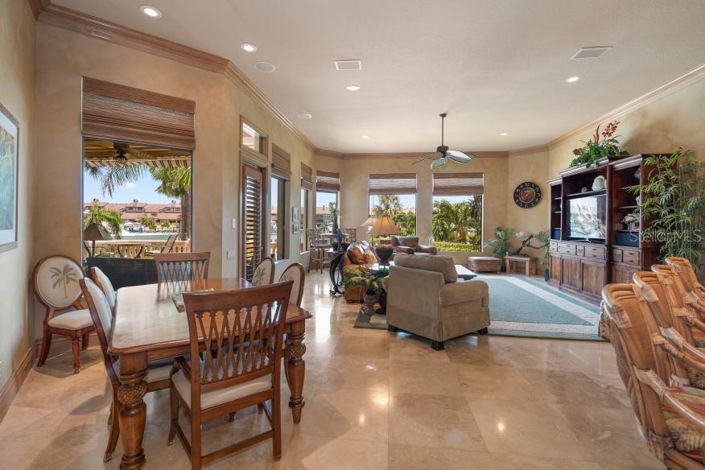 Image No.16-Propriété de 5 chambres à vendre à St. Petersburg