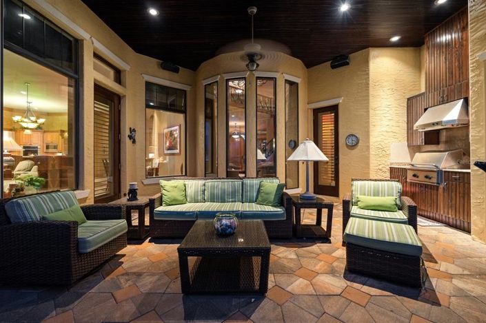 Image No.20-Propriété de 5 chambres à vendre à St. Petersburg