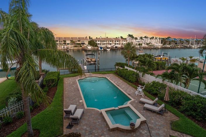 Image No.22-Propriété de 5 chambres à vendre à St. Petersburg