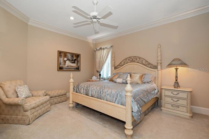 Image No.48-Propriété de 5 chambres à vendre à St. Petersburg