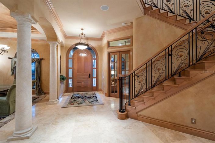 Image No.7-Propriété de 5 chambres à vendre à St. Petersburg