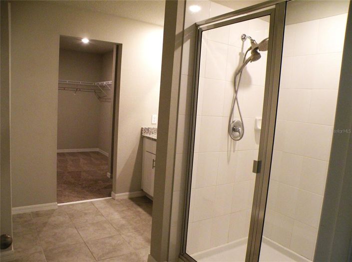 Image No.18-4 Bed Property for sale