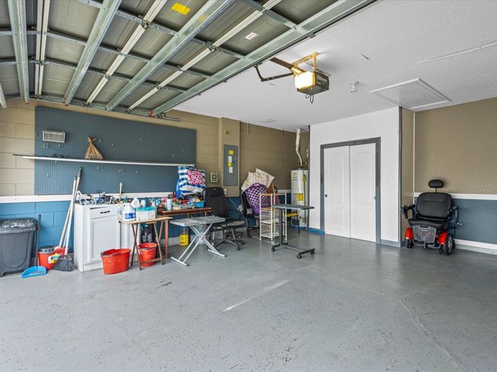 Image No.36-3 Bed Property for sale