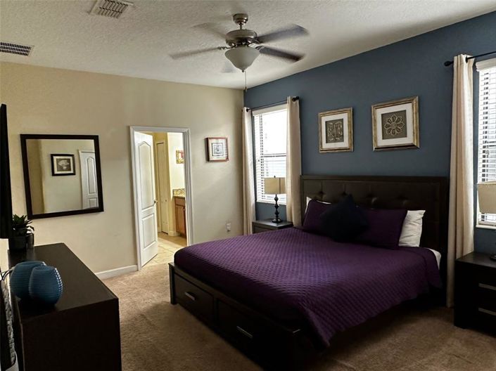 Image No.15-7 Bed Property for sale