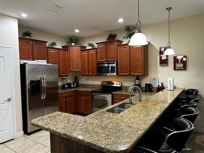 Image No.21-7 Bed Property for sale