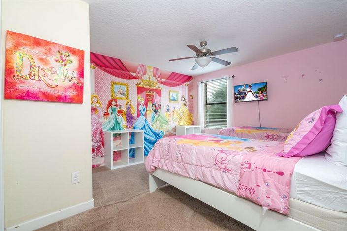 Image No.42-7 Bed Property for sale