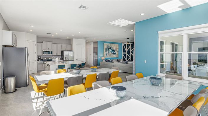 Image No.14-9 Bed Property for sale