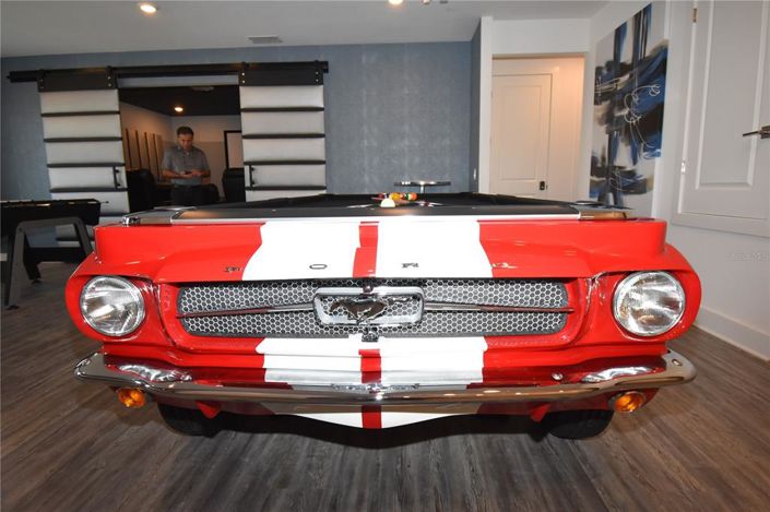 Image No.19-9 Bed Property for sale