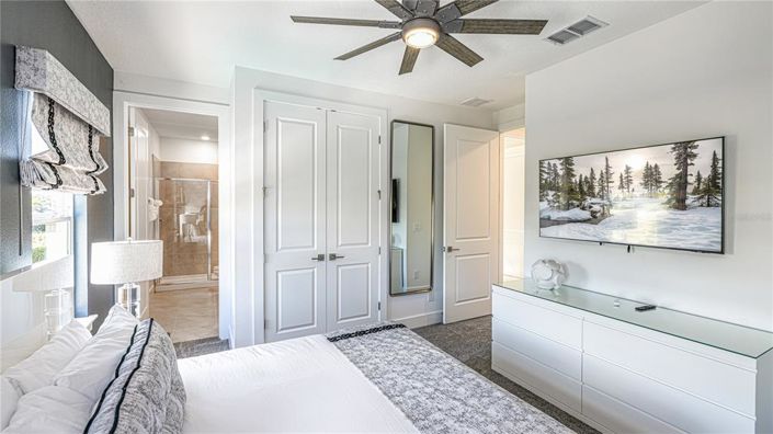 Image No.31-9 Bed Property for sale