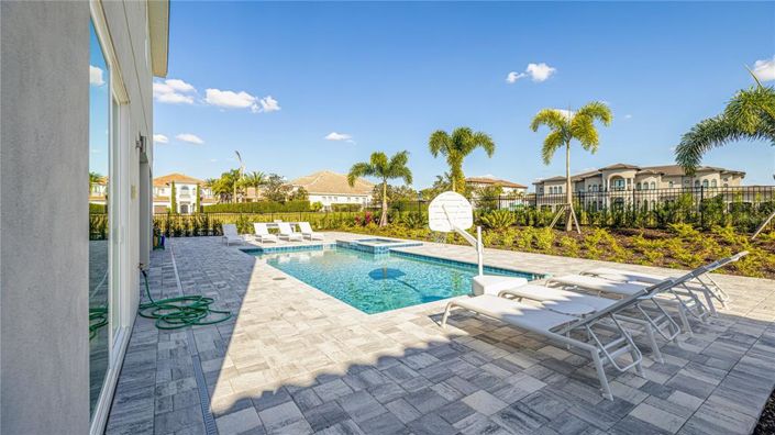 Image No.38-9 Bed Property for sale