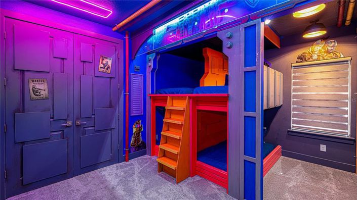 Image No.42-9 Bed Property for sale