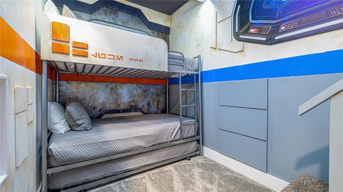 Image No.45-9 Bed Property for sale