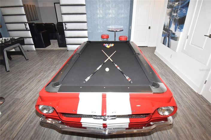 Image No.5-9 Bed Property for sale