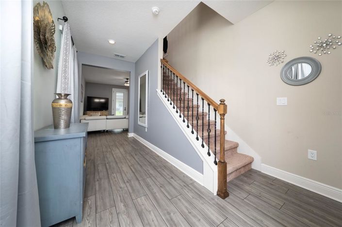 Image No.2-4 Bed Property for sale