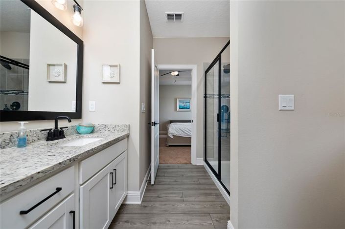 Image No.23-4 Bed Property for sale