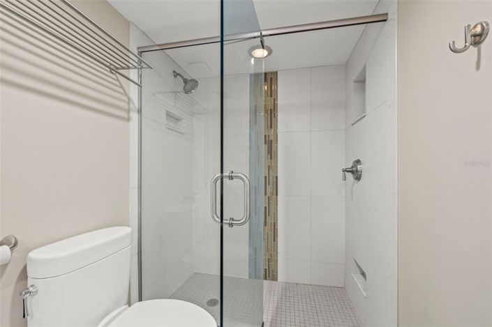 Image No.31-2 Bed Property for sale