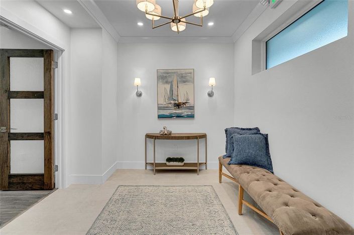 Image No.10-4 Bed Property for sale