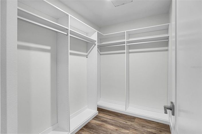 Image No.33-4 Bed Property for sale