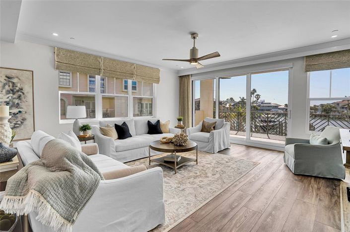 Image No.4-4 Bed Property for sale