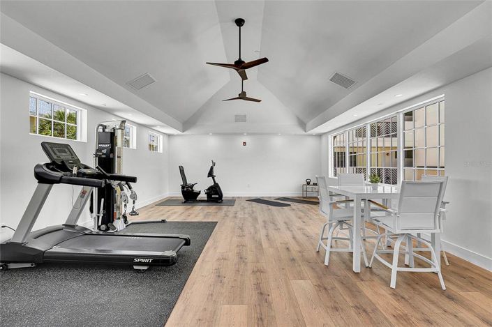 Image No.48-4 Bed Property for sale