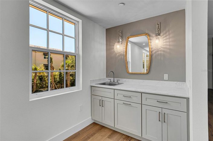 Image No.50-4 Bed Property for sale