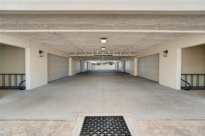 Image No.55-4 Bed Property for sale