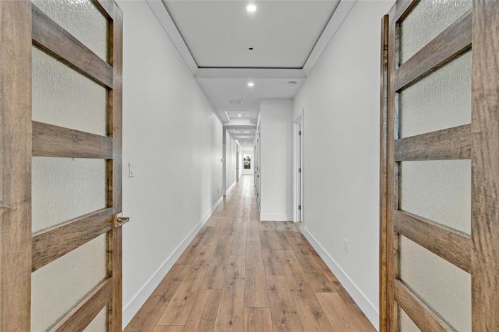 Image No.11-4 Bed Property for sale