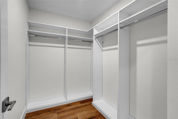 Image No.29-4 Bed Property for sale