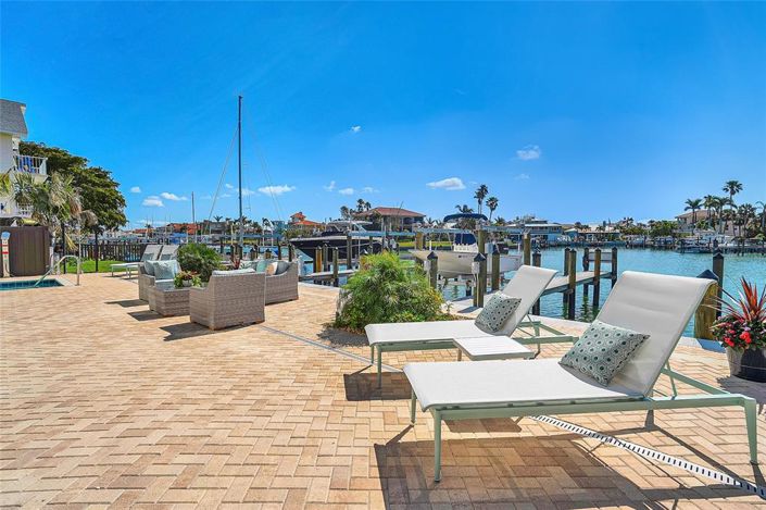 Image No.37-4 Bed Property for sale